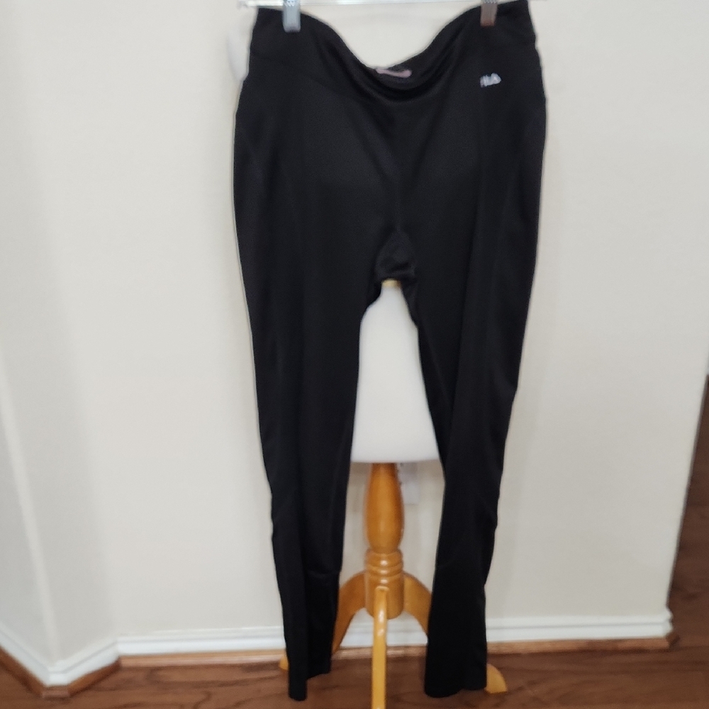 Medium FILA leggings
